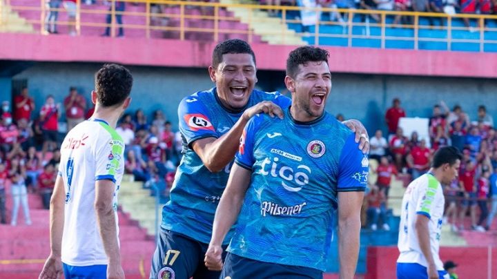 Fue promesa de Rayados de Monterrey y ahora este delantero anota goles fuera de la México