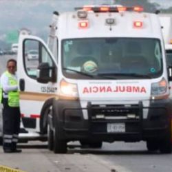 Caos en la México-Puebla tras muerte de ciclistas; automovilista los atropelló y escapó