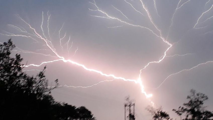 "Mamita, te quiero mucho": Niño dice sus últimas palabras antes de morir impactado por un rayo
