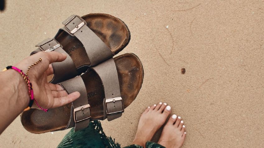 Aprende a limpiar las chanclas de moda: Sigue nuestra guía para dejarlas como nuevas y cuidarlas