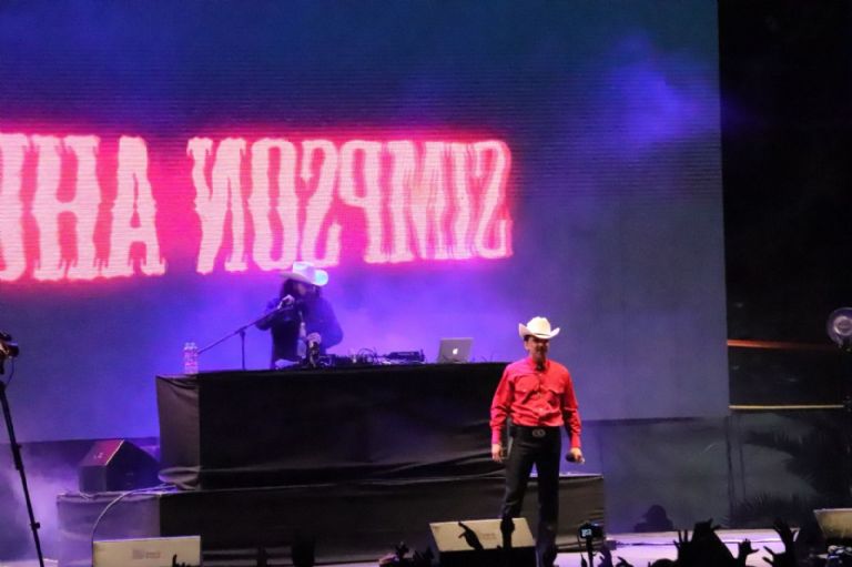 Simpson Ahuevo pone a rapear a los presentes del Festival Cervantino. Foto: Cortesía