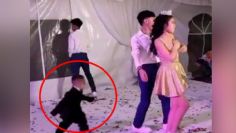 VIDEO: Niño irrumpe en espectáculo de quinceañera y termina pisoteado