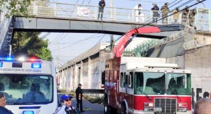 Imágenes fuertes: Encuentran cuerpo colgado en puente del Metro Pantitlán, en CDMX