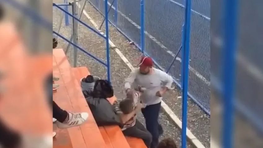 VIDEO: Por celebrar un gol del equipo contrario, anciano es golpeado de forma salvaje en SLP