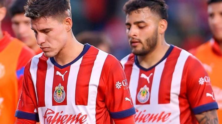 Crisis en Chivas: Alexis Vega y el Chicote Calderón no viajan a Puebla; los 'cepillan'