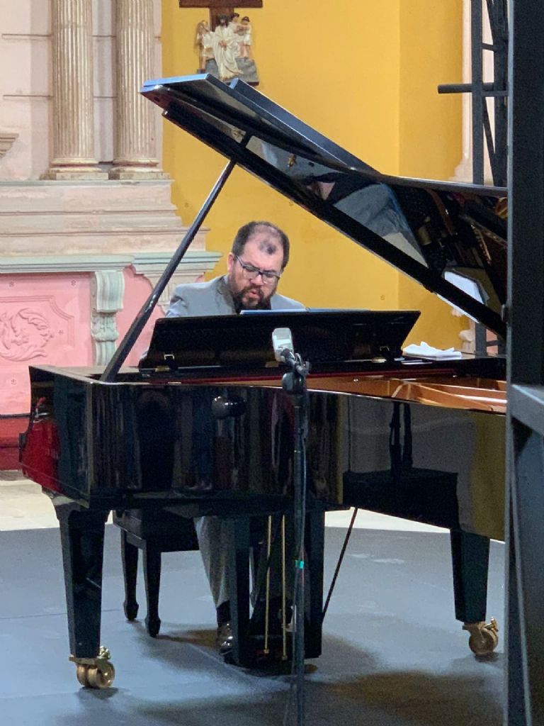 El pianista Emmanuel Sabás