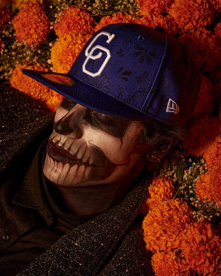 Yaquis de Obregón tendrán gorra especial de colección de día de muertos