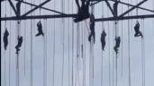 VIDEO: Obreros quedan colgados a una altura de 140 metros en Brasil, una muerte al momento