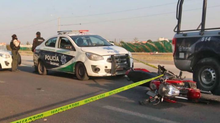 Imágenes fuertes: Motociclista muere tras derrapar varios metros en Tecámac; su novia vive