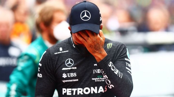 Lewis Hamilton es descalificado del GP de EU y así beneficia a 'Checo' Pérez