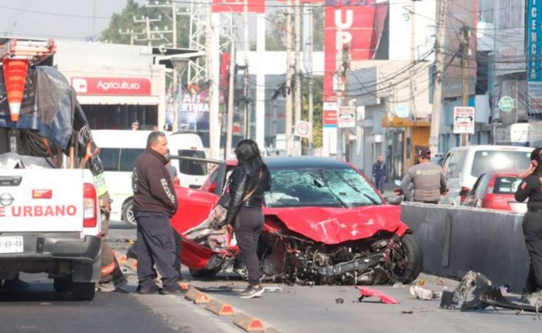 Accidente en Ecatepec deja un muerto