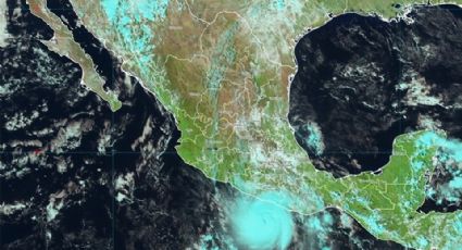 Alerta en Guerrero: Huracán 'Otis' aumenta a categoría 4 y podría tomar aún más fuerza