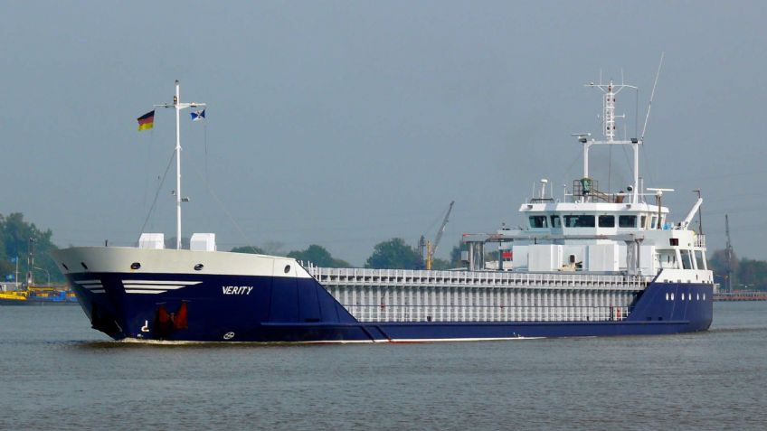 Alemania: 1 muerto y 4 desaparecidos tras colisión entre 2 cargueros en el Mar del Norte