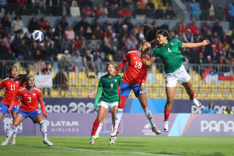Selección Mexicana Femenil aprovecha errores y remonta a Chile en Juegos Panamericanos