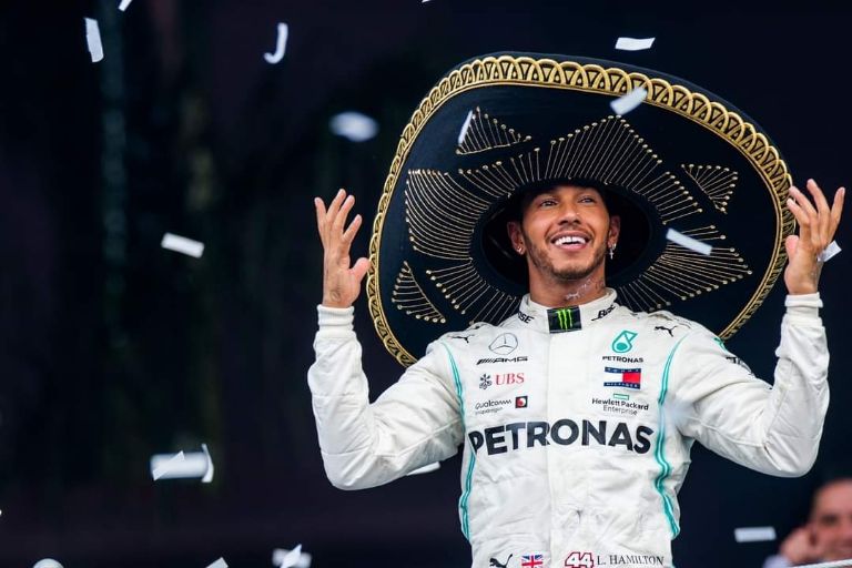 Sergio Pérez busca vencer a Lewis Hamilton