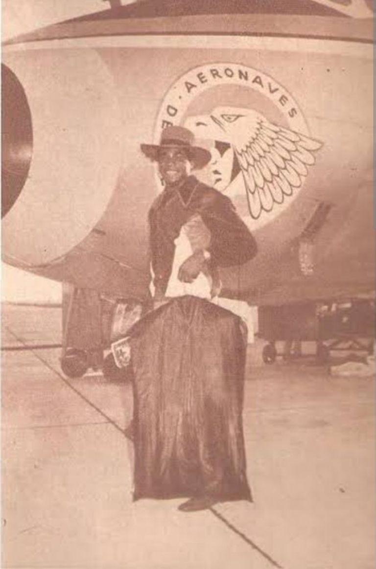 Baker arribando a Yaquis