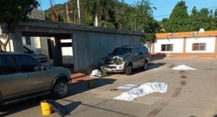 Hallan 8 cuerpos baleados en Durango; tendría relación con crimen organizado de Sinaloa