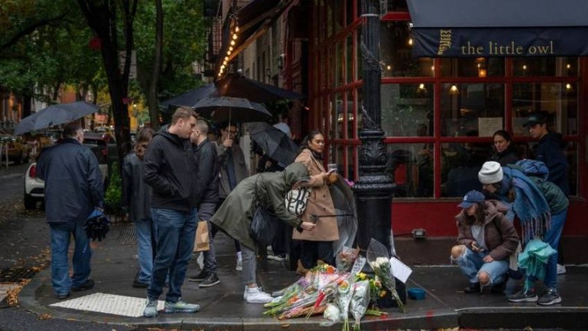 Muerte de Matthew Perry: Los fans de 'Friends' rinden homenaje al actor en Nueva York