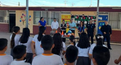 Enmedio de violencia, escuelas de Guaymas reciben material para impulsar el deporte