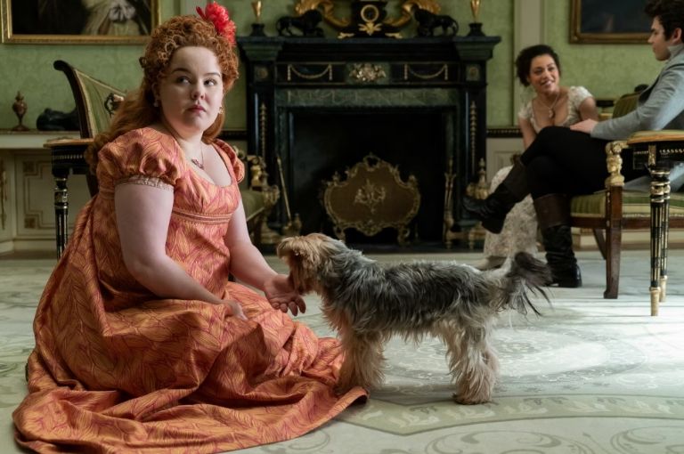 Actriz de Bridgerton critica a Netflix por no apoyarla con su salud mental durante la serie