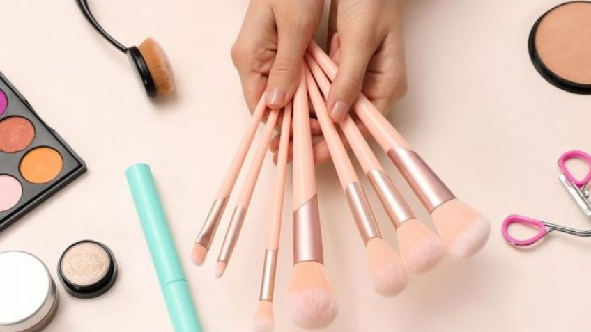 Brochas de maquillaje: Sigue estos consejos para evitar que se contaminen con bacterias