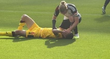 IMAGEN FUERTE: La escalofriante lesión de Chris Basham en el Fulham vs Sheffield United