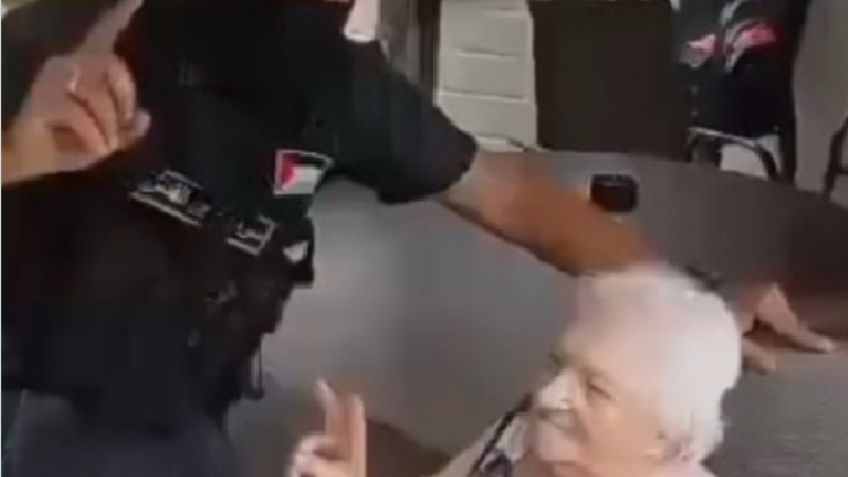 VIDEO: En guerra de Israel, Hamás captura a anciana; la obliga a posar con ametralladora