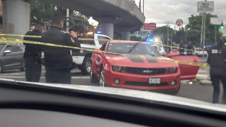 Sicarios armados ejecutan a conductor en Iztapalapa: Detienen a tres con armas y droga