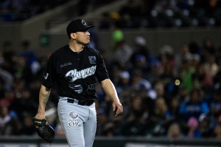 Lara está de regreso