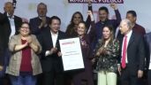 Claudia Sheinbaum ya es precandidata de Morena a la presidencia; firma en el WTC, en CDMX