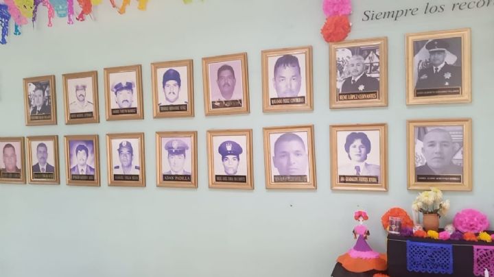 Con altar, rinden homenaje a policías de Cajeme caídos en cumplimiento de su deber