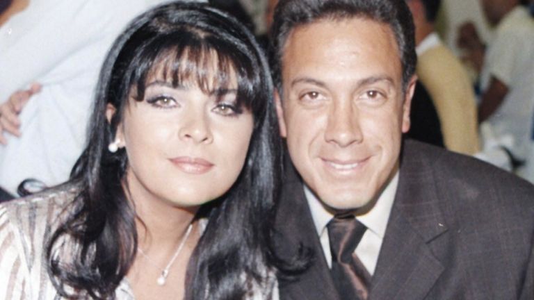 Victoria Ruffo podría estar divorciándose de Omar Fayad