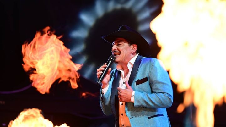 "De la v…rga": Captan a José Manuel Figueroa humillando en pleno concierto a sus músicos