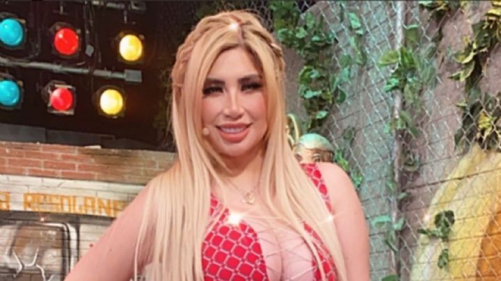 La Bebeshita es traicionada por su revelador 'look' en plena alfombra y casi muestra demás