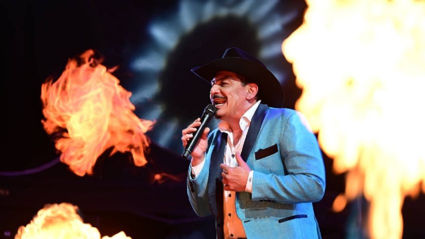 "De la v…rga": Captan a José Manuel Figueroa humillando en pleno concierto a sus músicos