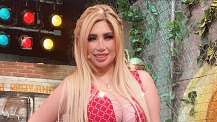 La Bebeshita es traicionada por su revelador 'look' en plena alfombra y casi muestra demás