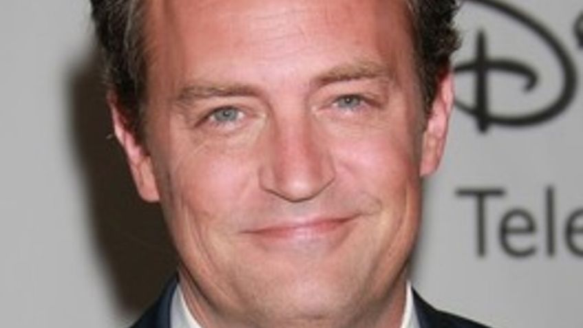 Revelan que Matthew Perry habría agredido a varias mujeres entre ellas a su exnovia