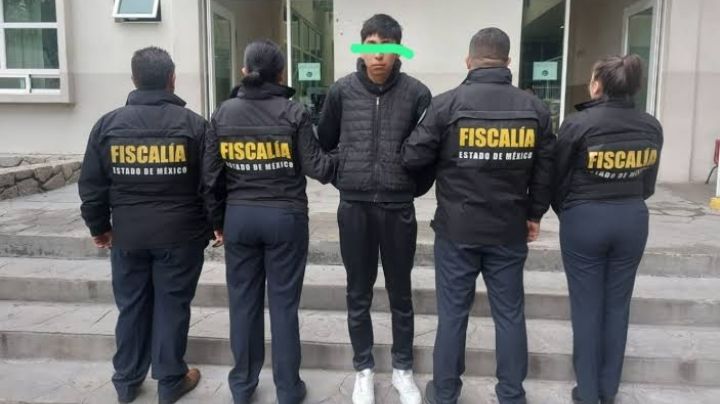 Le prenden fuego a su compañero de clases; le rociaron gasolina sobre el pantalón