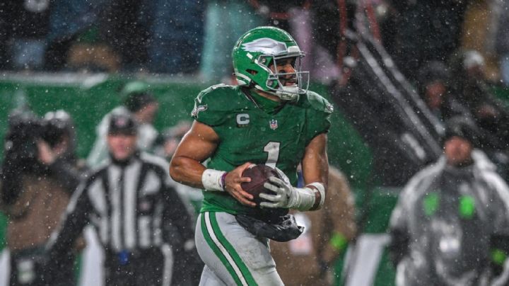 Con touchdown de Jalen Hurts en tiempo extra, Philadelphia Eagles sigue imparable en la NFL