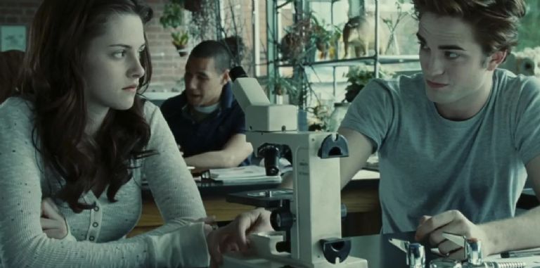 Directora de Crepúsculo quiere hacer un remake con Jacob Elordi y Jenna Ortega ¿Aceptarán? 