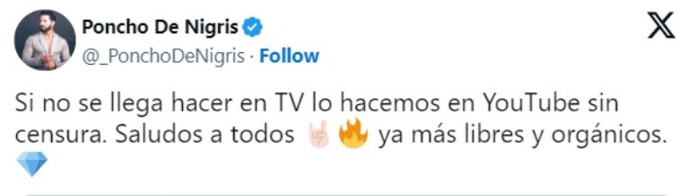 Tuit Poncho de Nigris