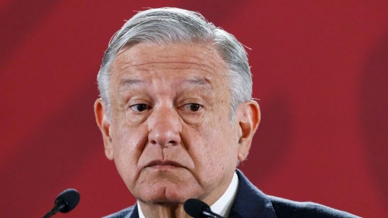 Fox se lanza contra AMLO por filtrar número telefónico de la periodista de NYT