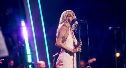 Miley Cyrus deslumbra con un versión jazz de 'Flowers' en vivo en el Chateau Marmont