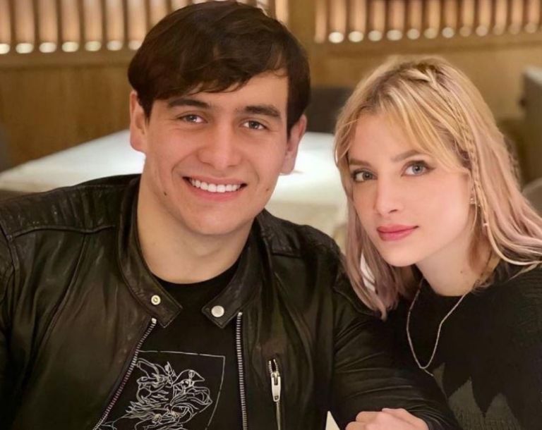 Imelda Tuñón comparte foto con otro hombre y la destrozan