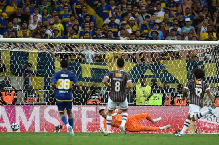 Fluminense es campeón de la Copa Libertadores por primera vez tras vencer a Boca Juniors