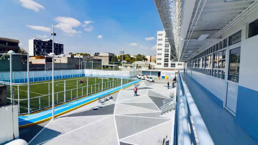 Sandra Cuevas inaugura el remodelado Centro deportivo Bicentenario en la colonia Doctores