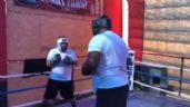 Exjugador de NFL reta a boxeadores mexicanos y lo derrota uno que pesaba 75 kg menos