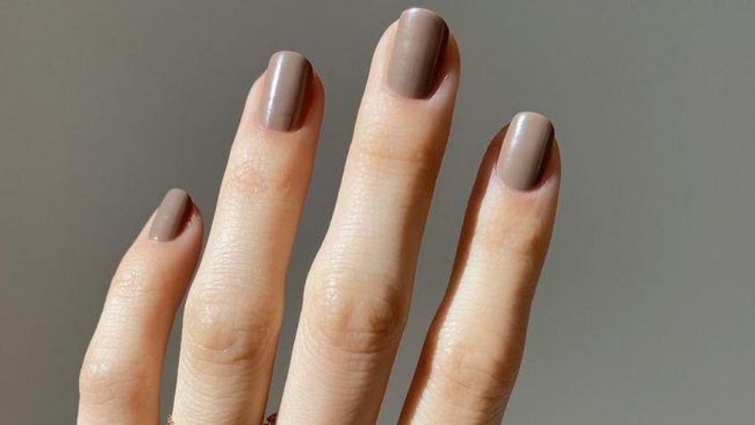 Manicura taupé: Inspírate en este color de esmalte para tu próxima manicura elegante