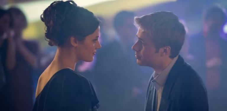 'The Crown' revela un nuevo póster que se enfoca en el príncipe William y Kate Middleton