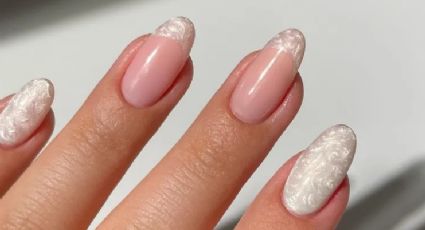 'Pearl Winter Nails': Este diseño de uñas es como un cuento de hadas de invierno